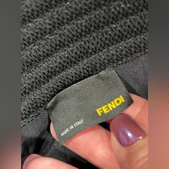 Fendi Black Pleated Wool-Blend Skirt - Size 44 - Made in Italy - Picture 4 of 5